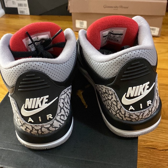 Air Jordan 3 retro OG | Black/Fire red - cement grey - Picture 4 of 8